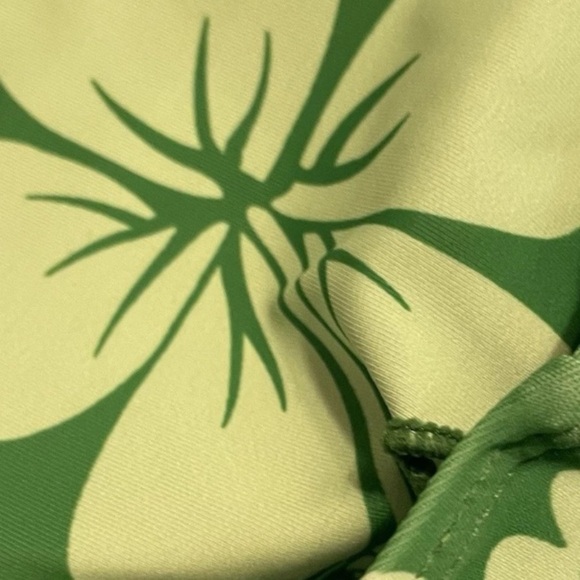 NEW SHEIN Green Floral Bikini Swimsuit BEACH 2 Pc Woman’s L Swim Y2K 90’s SURF - Picture 10 of 11